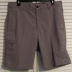 Greg Norman Men's Short